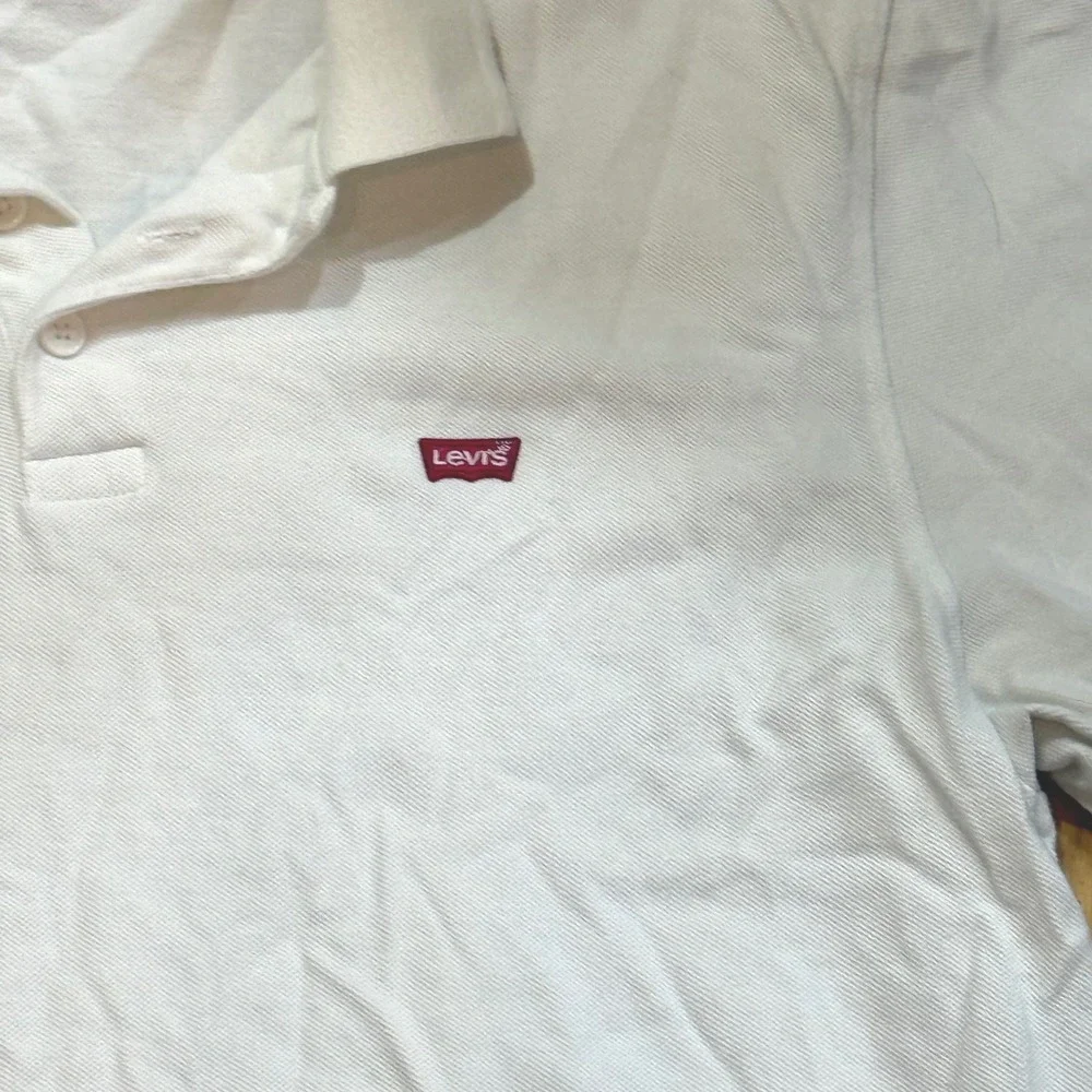 Levi's Standard XL White Housemark Red Logo Short Sleeve Polo Shirt Mens XLTG/EG